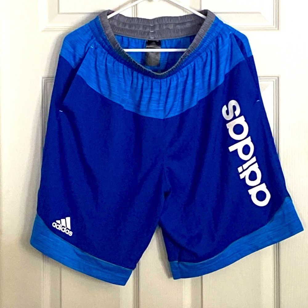 Adidas Men’s Athletic Shorts size M